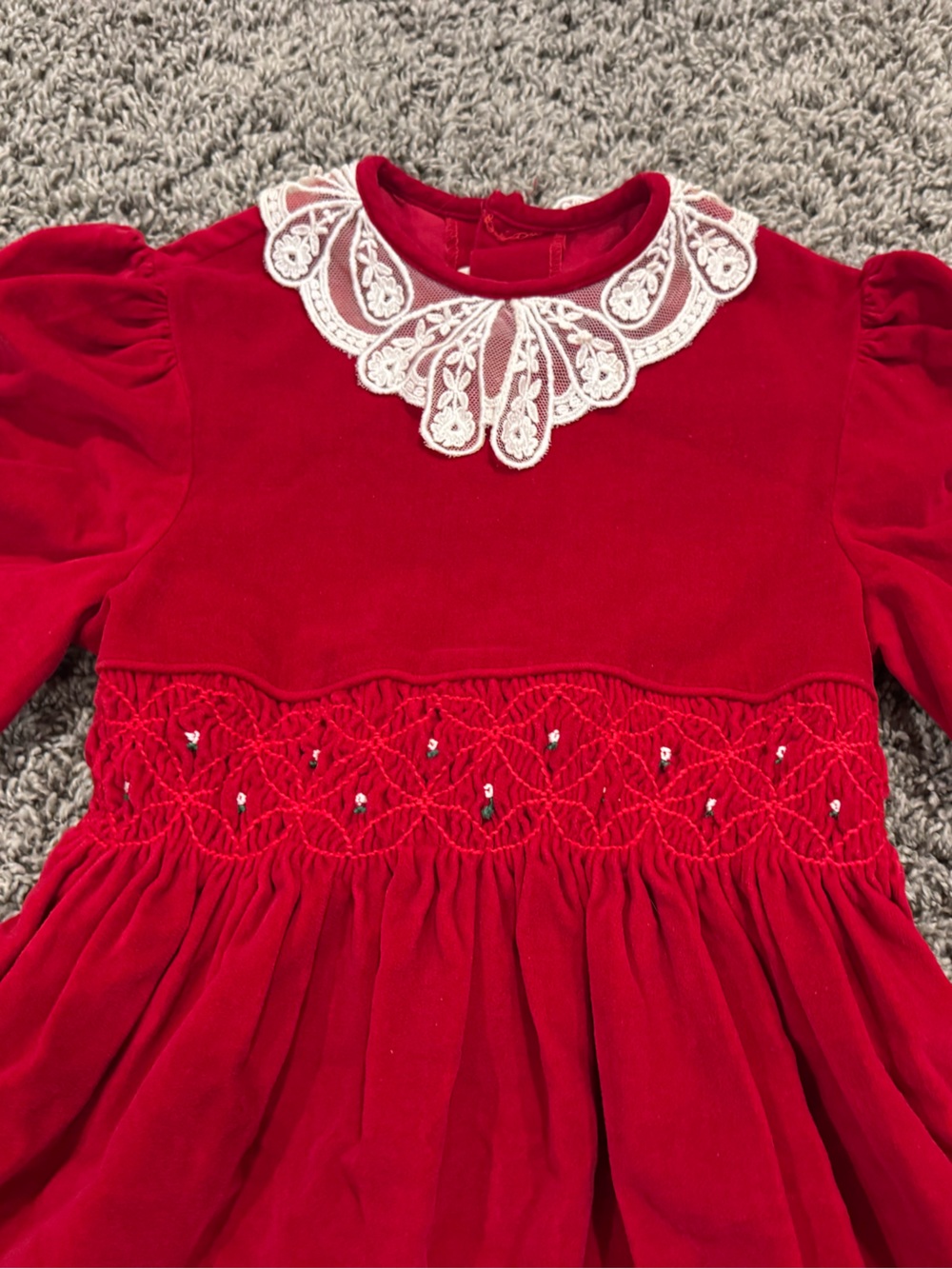 Vintage Polly Flinders Girls Red Velvet Dress with Lace Collar and embroidey - Picture 2 of 8